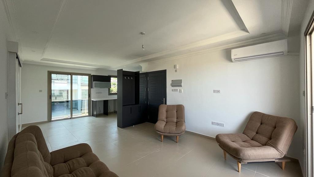 GİRNE ALSANCAKTA SATILIK FULL EŞYALI 2+1 DAİRE