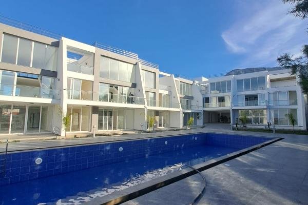 GİRNE DOĞANKÖY'DE GENİŞ VE HAVUZLU SİTEDE BULUNAN SATILIK 1+1 DAİRE!