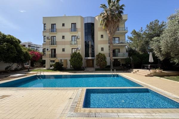 GİRNE MERKEZDE HAVUZLU SİTEDE YATIRIM FIRSATI 3+1 DAİRE