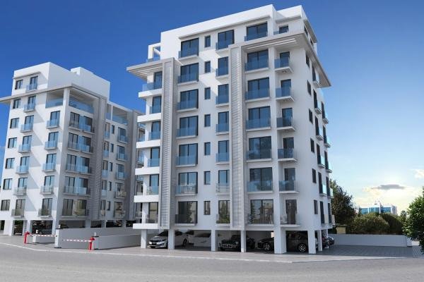 GİRNE MERKEZ'DE SATILIK 2+1 TAŞINMAYA HAZIR LÜX DAİRE
